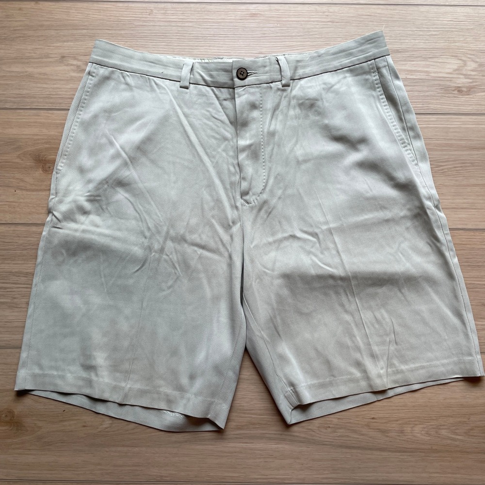 Tommy Bahama Mens 35 Silk Cotton Blend Flat Front Shorts Tan Khaki Marlin Logo